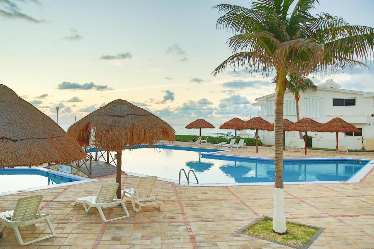 Brisas Beach & Ocean Front Vacation Apartments Cancun Zona Hotelera Extérieur photo